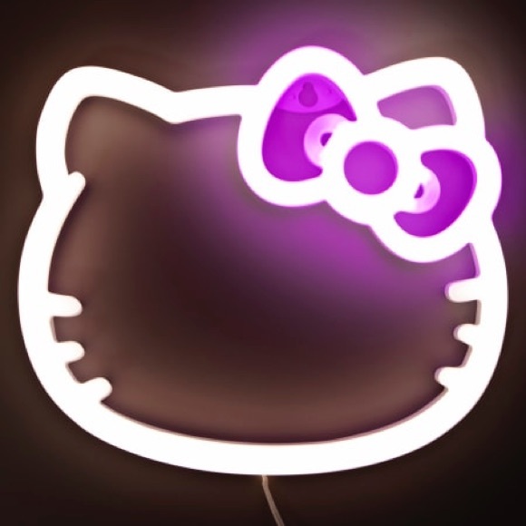 Hello Kitty® Light-Up Wall Decor Sign - New In Box - Picture 3 of 5